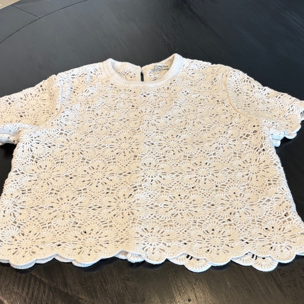 Abercrombie & Fitch White Crochet Blouse